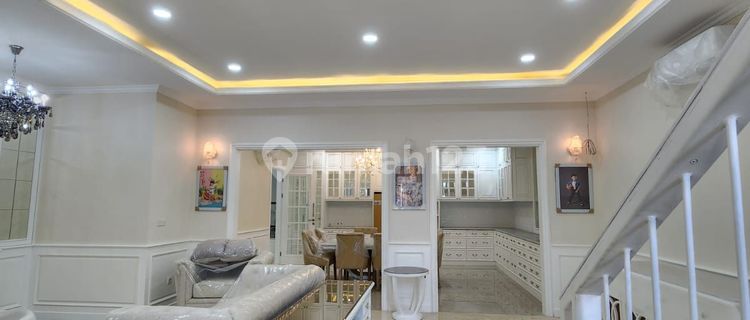 Golf island house fully furnished near Batavia PIK Favorite cluster 1