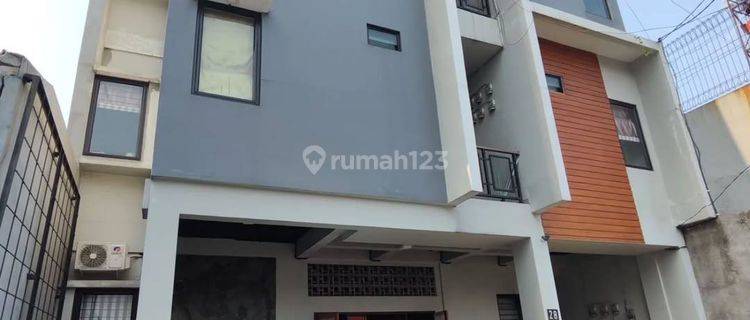 Tebet Kost Exclusive Industrial Cozy Living Best Price 1