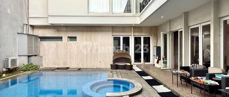 FOR SALE PATAL SENAYAN LUXURY HOUSE POOL RARE SQUARE LAND 1