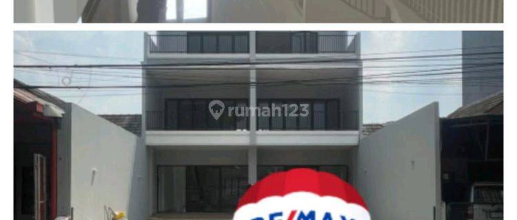 Dijual 2 Unit Ruko 3 Lantai Ada Balkon di Lt.3  1