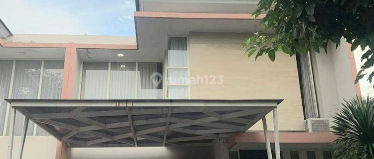 Rumah 2 Lantai Full Furnished di Permata Jingga, Malang 1