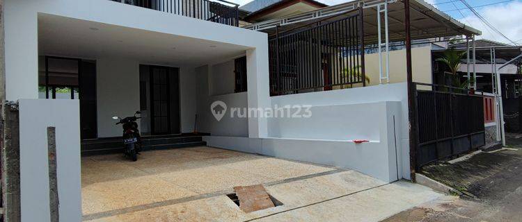 Rumah di Tembalang 2menit ke UNDIP LB 100 LT 127 1