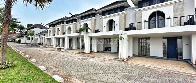 Rumah 2lantai Di Kedungmundu. Lingkungan Cluster. Lb 72 Lt 90 1