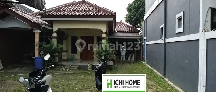 Disewakan Rumah Tua Lokasi Strategis Di Semprok Sukamulya Tangerang 1