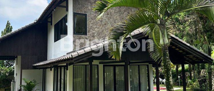 VILA GRAND TRAWAS BLOK A 1