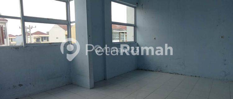 DISEWAKAN RUMAH KOMPLEK GREEN PARK TIPE MAPLE 1