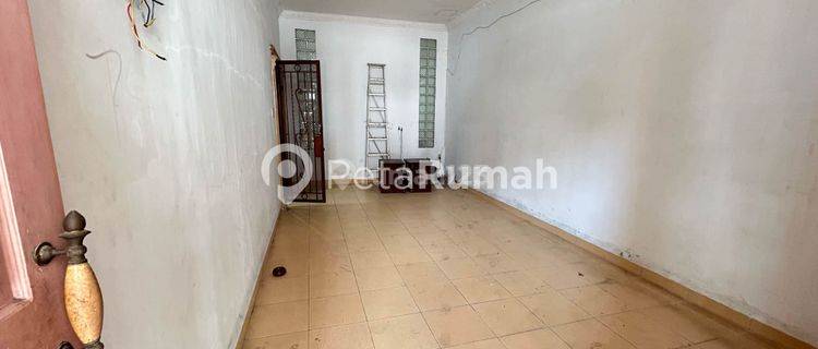 VILLA JALAN SAKURA KOMPLEK CEMARA ASRI  1