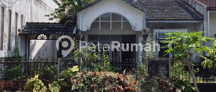 RUMAH TUA / TANAH JALAN SETIA BUDI 1