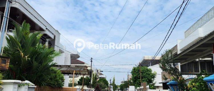 VILLA JALAN POLONIA KOMPLEK TAMAN POLONIA INDAH 2 1