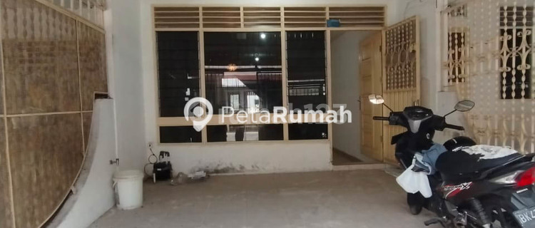 Rumah Jalan Yos Sudarso Lingkungan 7 Komplek Deli Permai | Daerah Glugur 1