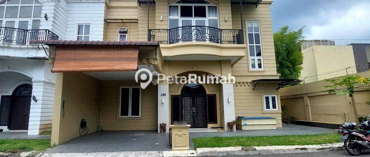 VILLA JALAN JAMIN GINTING KOMPLEK CITRA GARDEN CLUSTER RICH MANSION 1