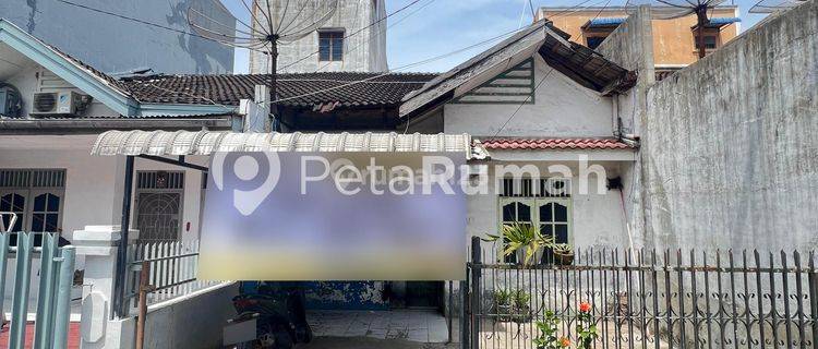  RUMAH JALAN BRIGJEND KATAMSO GANG SAEDAH 1