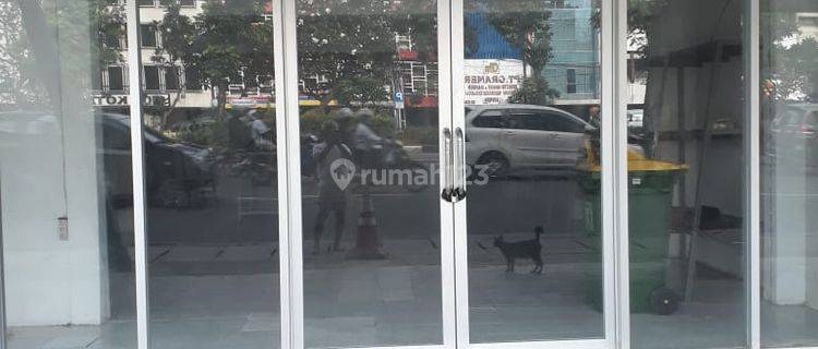 Tempat Usaha 7x20 Pinggir Jalan Persis Hayam Wuruk Jakarta Pusat 1