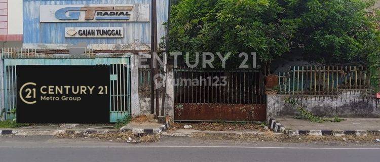 Rumah Tempat Usaha Dengan Tanah Luas Di Jalan Raya, Metro Lampung 1