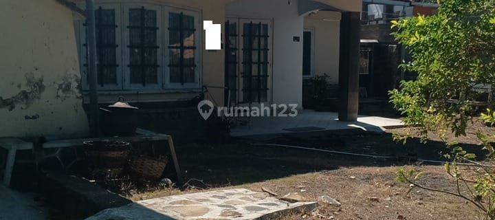 Rumah Luas Strategis Cocok Untuk Usaha Pasuruan Kota SHM 1