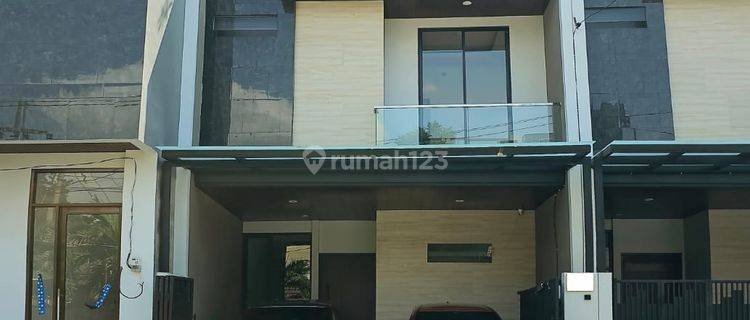 RUMAH BARU 3 LANTAI DUKUH KUPANG TIMUR SURABAYA 1