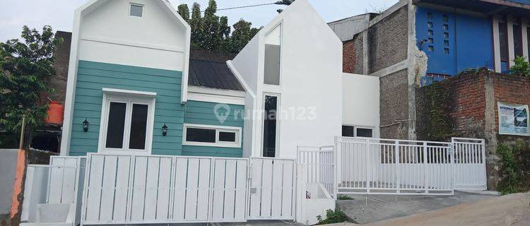 Rumah baru siap huni di Cimahi Selatan dekat gerbang tol Baros  1