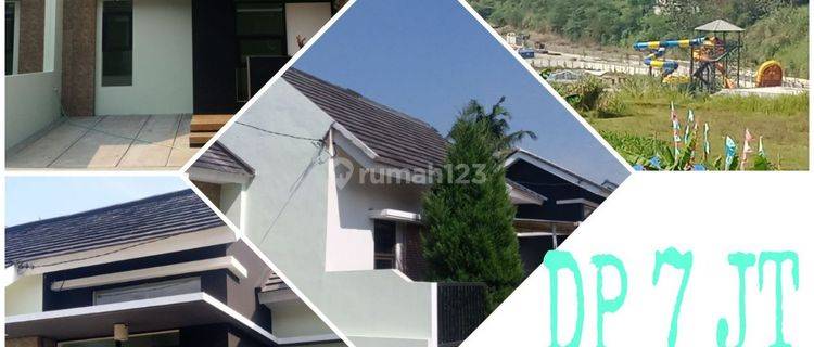 Rumah siap huni dekat IKEA Kota baru Parahyangan Bandung  1