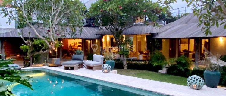 Beautiful Villa In The Heart of Echobeach, Canggu...5 Minutes To Echobeach , La Brisa Beach Club , The Lawn   1