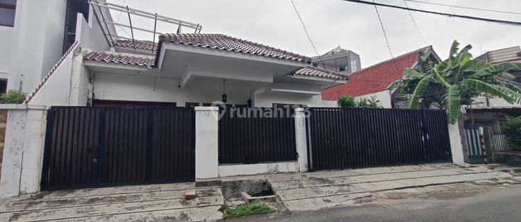 Rumah Kontrakan Di Tebet 1