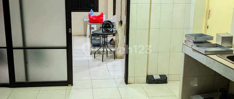 Rumah Roa Malaka 2.5 Lantai Cocok Untuk Home Industry 1