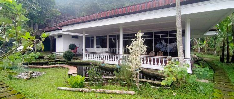 Villa Mewah Exclusive Murah Bagus di Trawas Mojokerto Jawa Timur 1