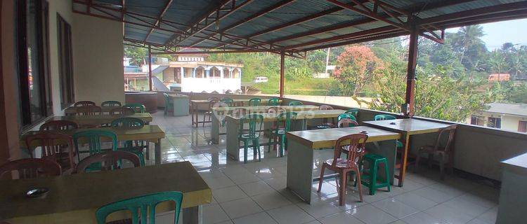 Rumah makan sangat luas di garut 1