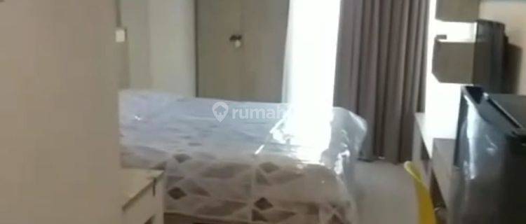 Tinggal Bawa Koper Apartemen Studio Furnished Springwood Alam Sutera Tangerang Banten 1