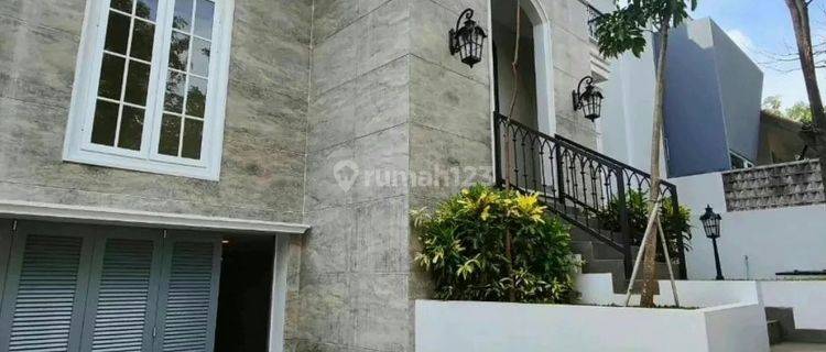 Brand new house di Kebayoran Baru, Jakarta Selatan 1
