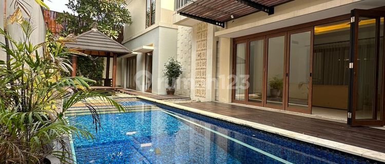 Kemang House Good Price Ready to Live Best in South Jakarta 1