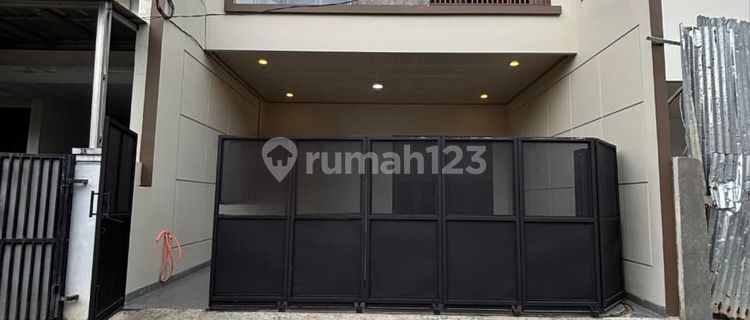 Rumah Modern Minimalis di Rawamangun Jakarta Timur 1