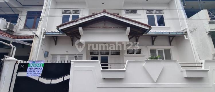 Disewakan Rumah Mewah Siap Huni Di Pulo Asem Rawamangun  Jakarta Timur 1