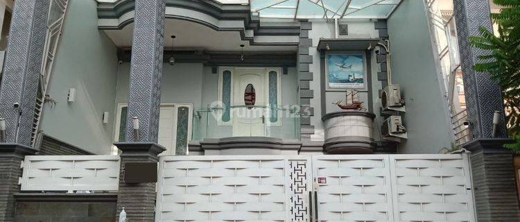 RUMAH MEWAH DARMO HILL SIAP HUNI 1