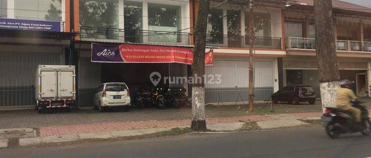 Ruko Ahmad Yani Bondowoso Strategis 1