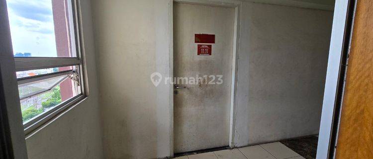 Apartment Gunawangsa Manyar Furnish View City  1