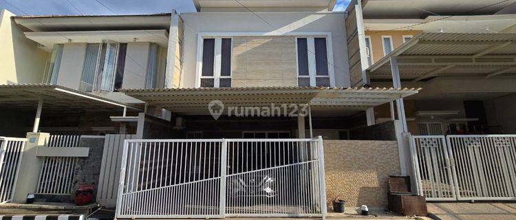 Rumah Sutorejo Utara Minimalis Siap Huni Carport 2, Row 2.5 Mobil 1