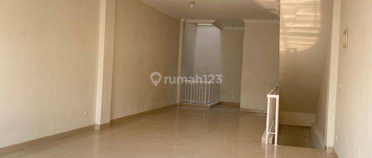 DIJUAL BUTUH UANG RUKO SIAP HUNIII  di Green Lake City 1