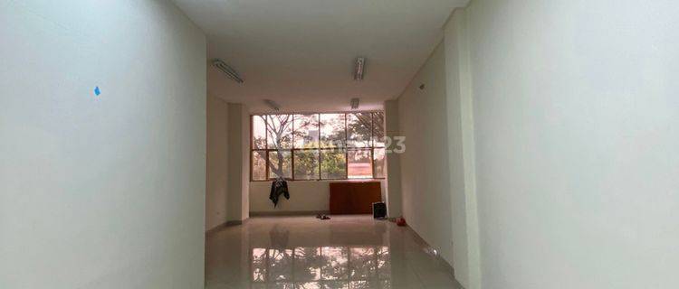  Ruko di Green Lake City 286 m² Unfurnished 1