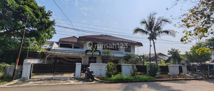 Rumah Ciheleut dkt Resto De Leuit Panin Bank dan Jl Pajajaran 1