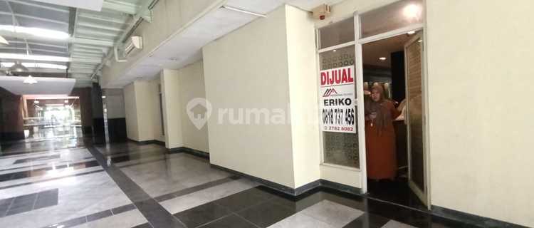 Shop House in Mega Kuningan, Rare Find, Strategic Location, Easy Access to the Site.. 1