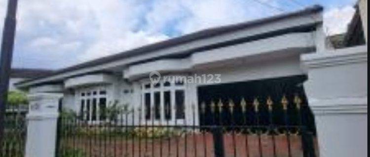 Rumah Hook Cipinang Indah Jakarta Timur  1