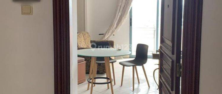 Apartemen Taman Beverly 1