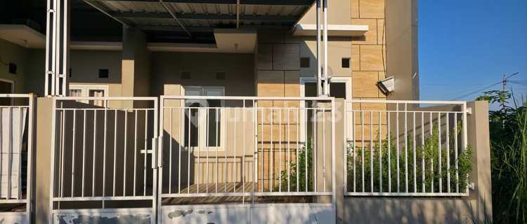 One-Story House in Gunung Anyar Tambak 1