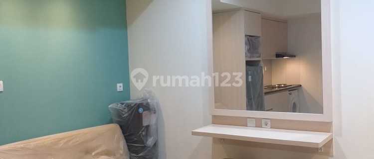 Apartemen Nyaman Siap Huni di Cikarang, Bekasi (Furnished) 1