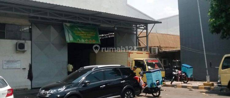 Gudang siap pakai di Kawasan Industri Pulogadung Jakarta Timur  1