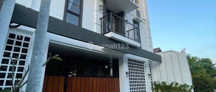 Kost Exclusive 3 Lantai Pogung Dalam Ringroad Dekat Ugm Mlati Sleman Yogyakarta Full Furnished 1