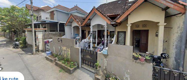 For Sale 3 Studio Boarding House Units 1