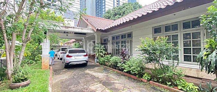Rumah Clasik Komersil Luas Murah di Tulodong Senayan Jakarta Sel 1