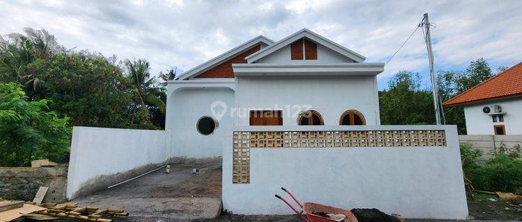 Leasehold beautiful minimalist house in Pering, Bali only IDR 685 million or US$ 43,000 1