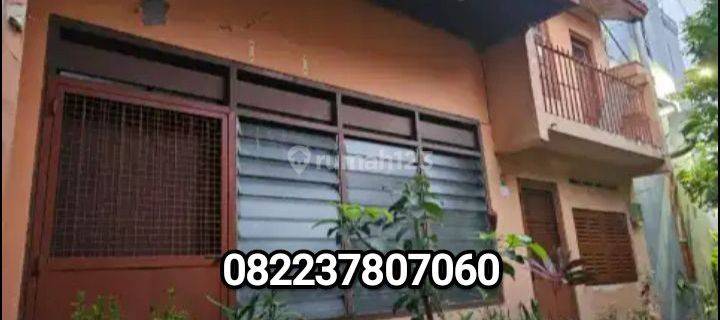 Rumah Lama 2 Lantai Krembangan Surabaya Pusat 1